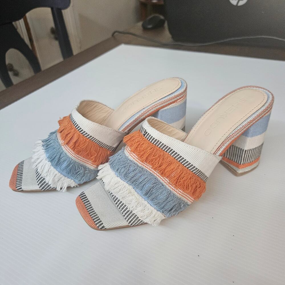 Shekudo Ilamoye Woven Fringe Block Heel Mules 9 / 39 - EUC, Color Weave 2 - Picture 3 of 11